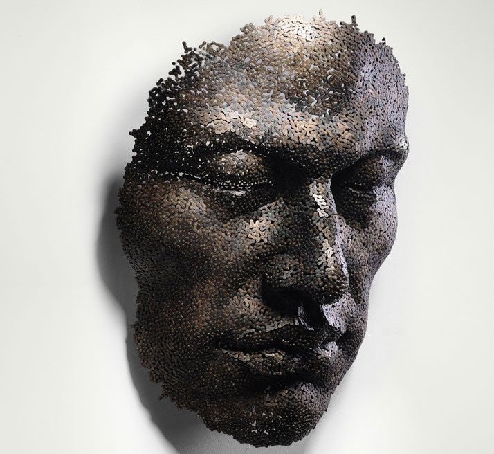 Incredible bike chain sculptures